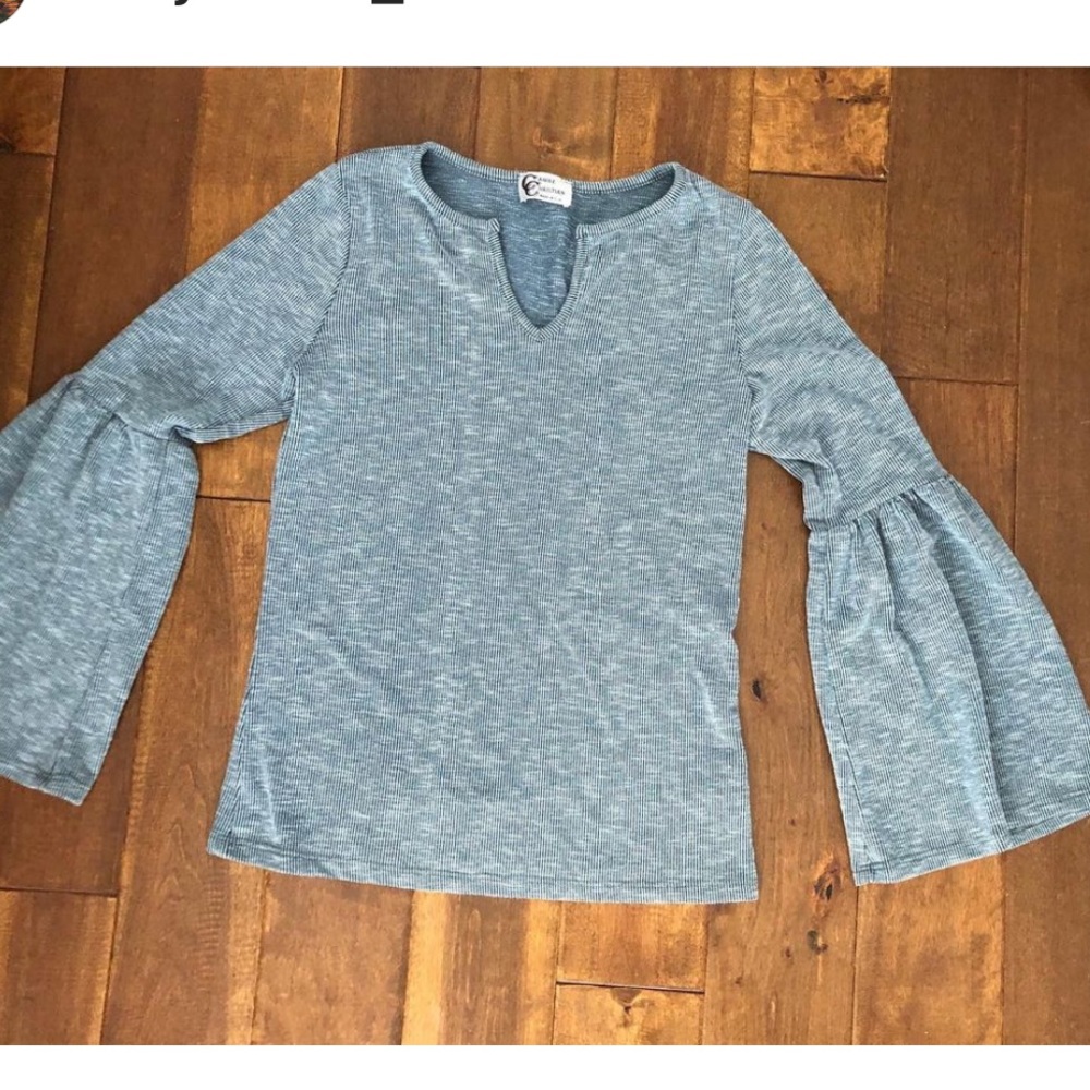 Long sleeve flare shirt